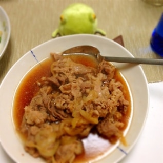 腕っぷし★豚ウデ肉の豚丼